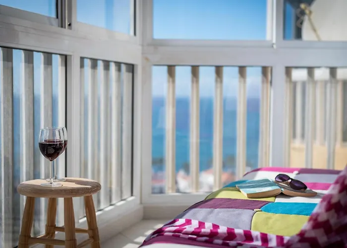 8d. Modern Flat In Americas * Πλάγια ντε λας Αμέρικας