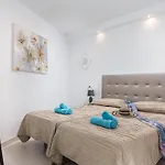 Apartment 8d. Modern Flat In Americas