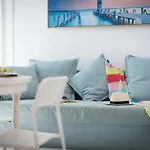 8d. Modern Flat In Americas Playa de las Americas (Tenerife)
