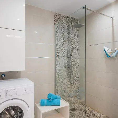 8d. Modern Flat In Americas Lejlighed